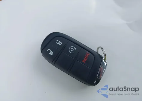 2019 Jeep Compass Altitude 4X4 from USA, damaged, VIN 3C4NJDBB0KT713589